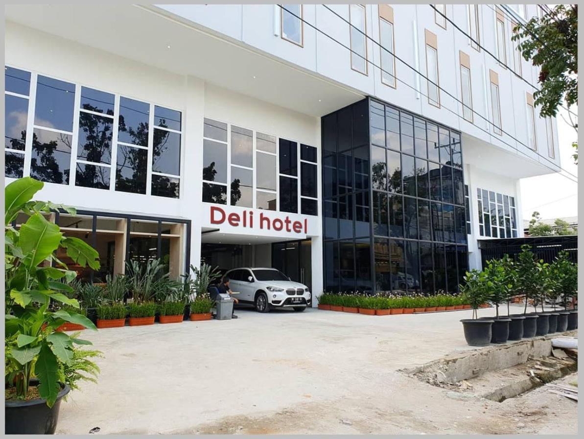 מדאן Deli Hotel מראה חיצוני תמונה